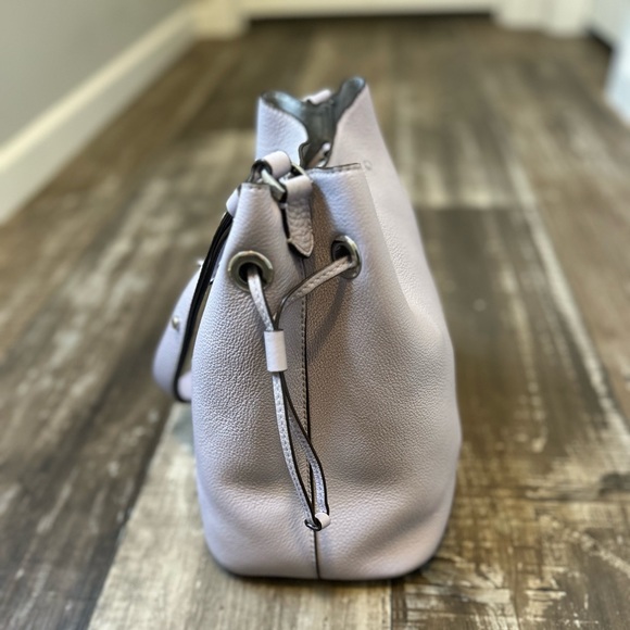 Kate Spade Large Marti Bucket Bag Frozen Lilac - Picture 4 of 7